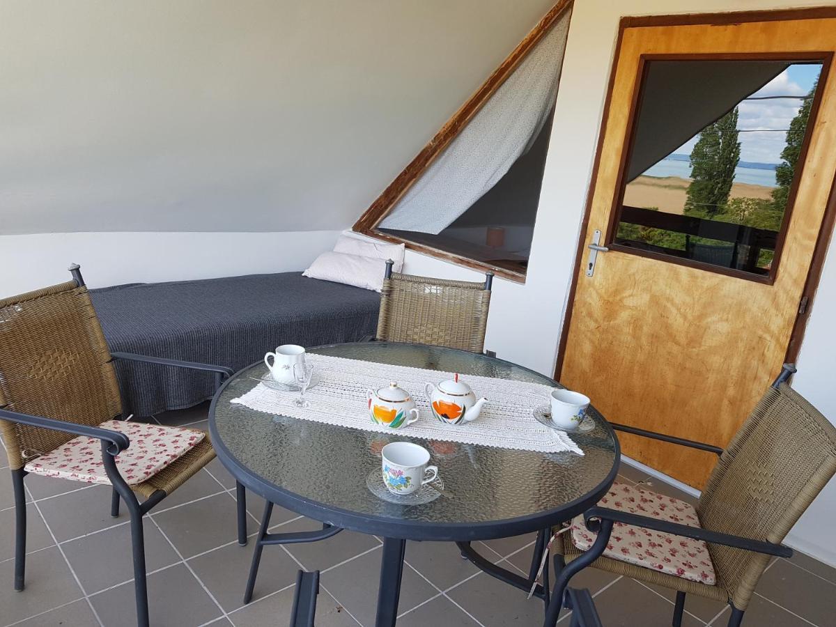 Kilatas A Tora Apartman Szigliget Eksteriør bilde